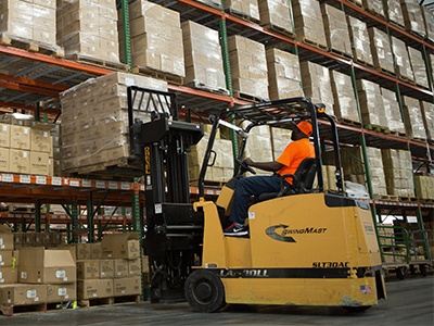forklift-amcg-warehouse.jpg forklift-amcg-warehouse.jpg